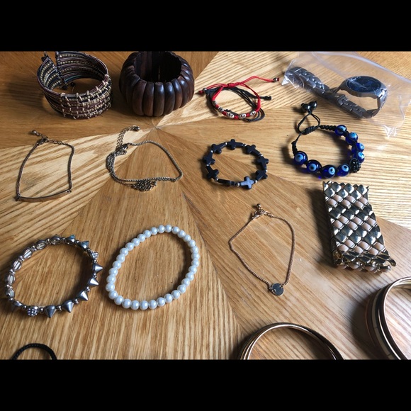 Jewelry - Picture 11 of 14